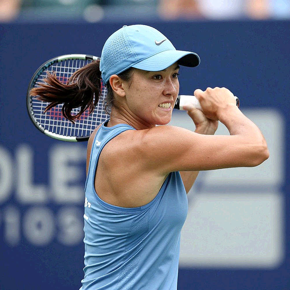 Sabalenka gục ngã trước Bartunkova ở Bắc Kinh: Nhịp điệu bị bẻ gãy và khoảng lặng sau ánh đèn sân đấu