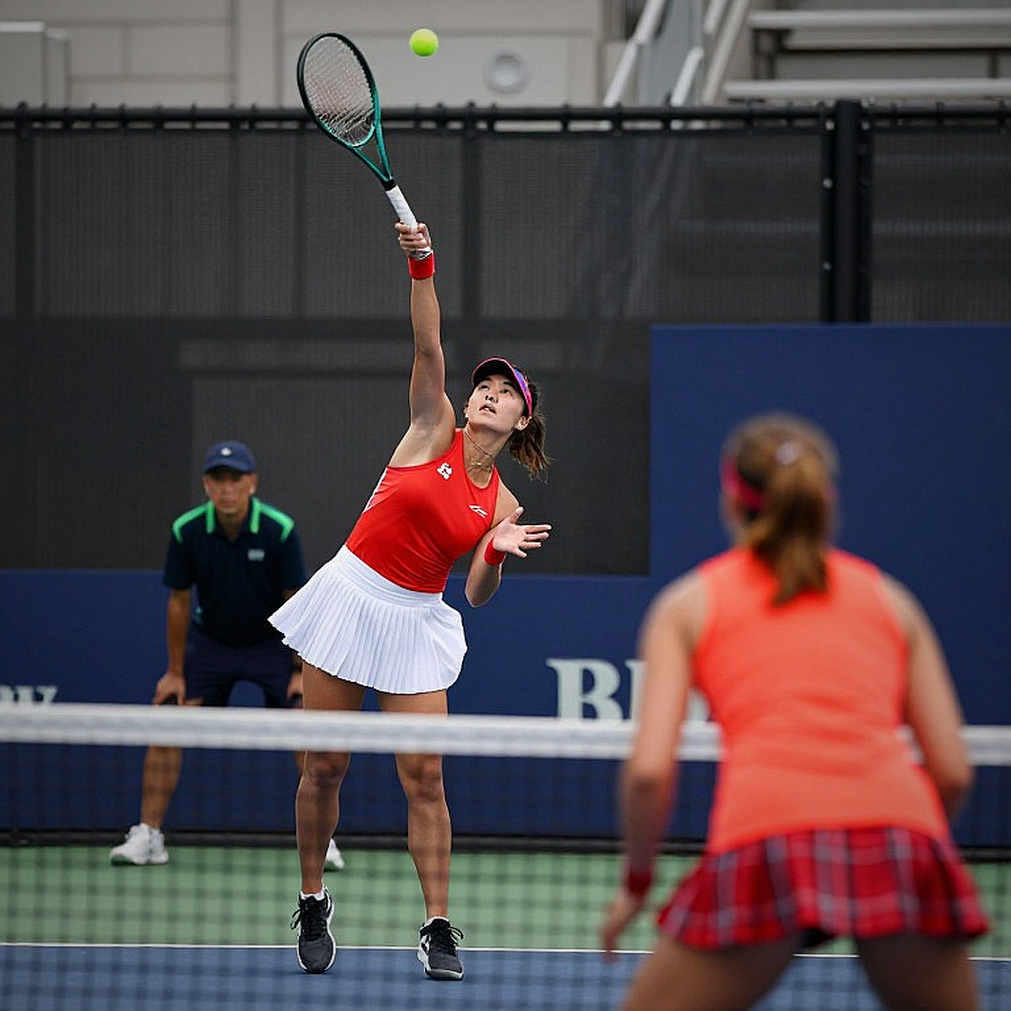 Rybakina rút khỏi Billie Jean King Cup, giữ Bắc Kinh và Vũ Hán: Bài toán tải trọng của một mắt cá chân trái