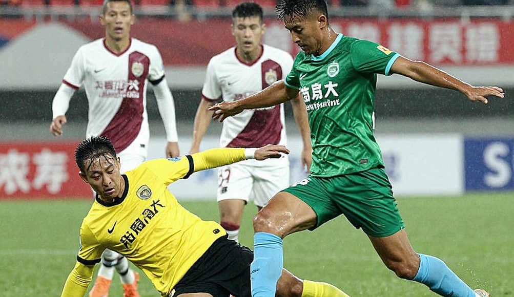 Ba tiền đạo còn lại và điều tỷ số 0-2 không kể với Việt Nam