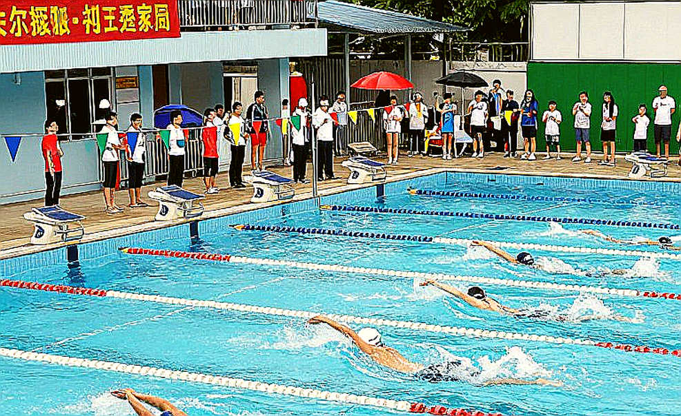 Suất cam kết 2028 đầu tiên của Rutgers: bốn tấm HCV Michigan và một đường cong 100 bướm phẳng lì