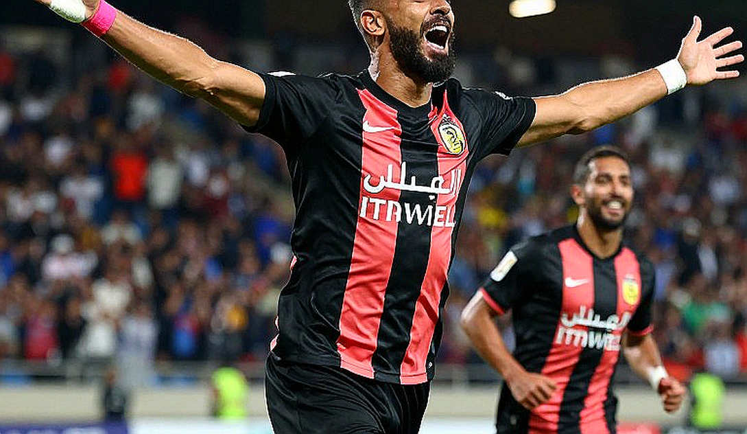 Giữa khán đài V.League và giấc mơ đội tuyển: nhịp điệu thật của bóng đá Việt Nam
