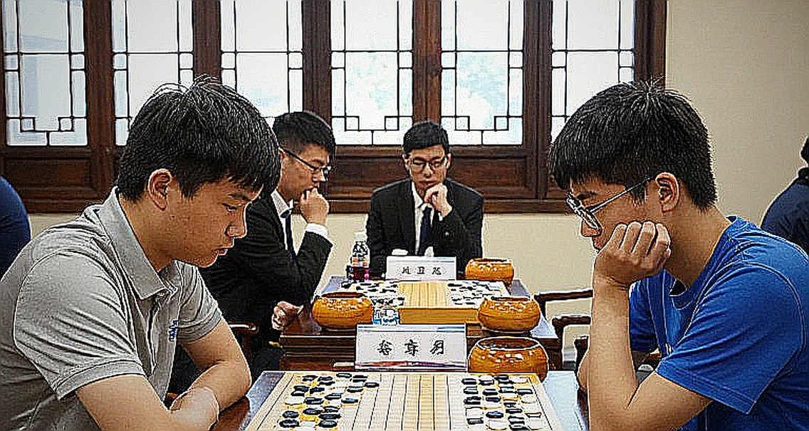 ChessBase Magazine #225: 27 ván ngắn, 10 bài khai cuộc và một tiêu đề cần được kiểm chứng